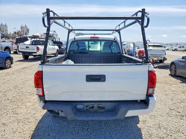 2018 TOYOTA TACOMA SR/SR5/TRD Sport