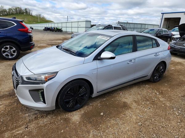 2017 HYUNDAI IONIQ SEL