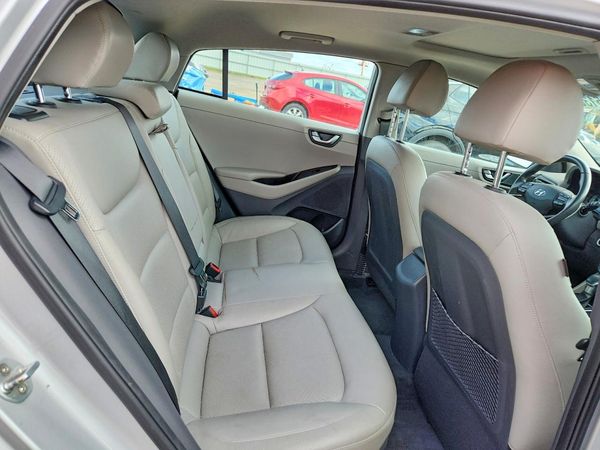 2017 HYUNDAI IONIQ SEL