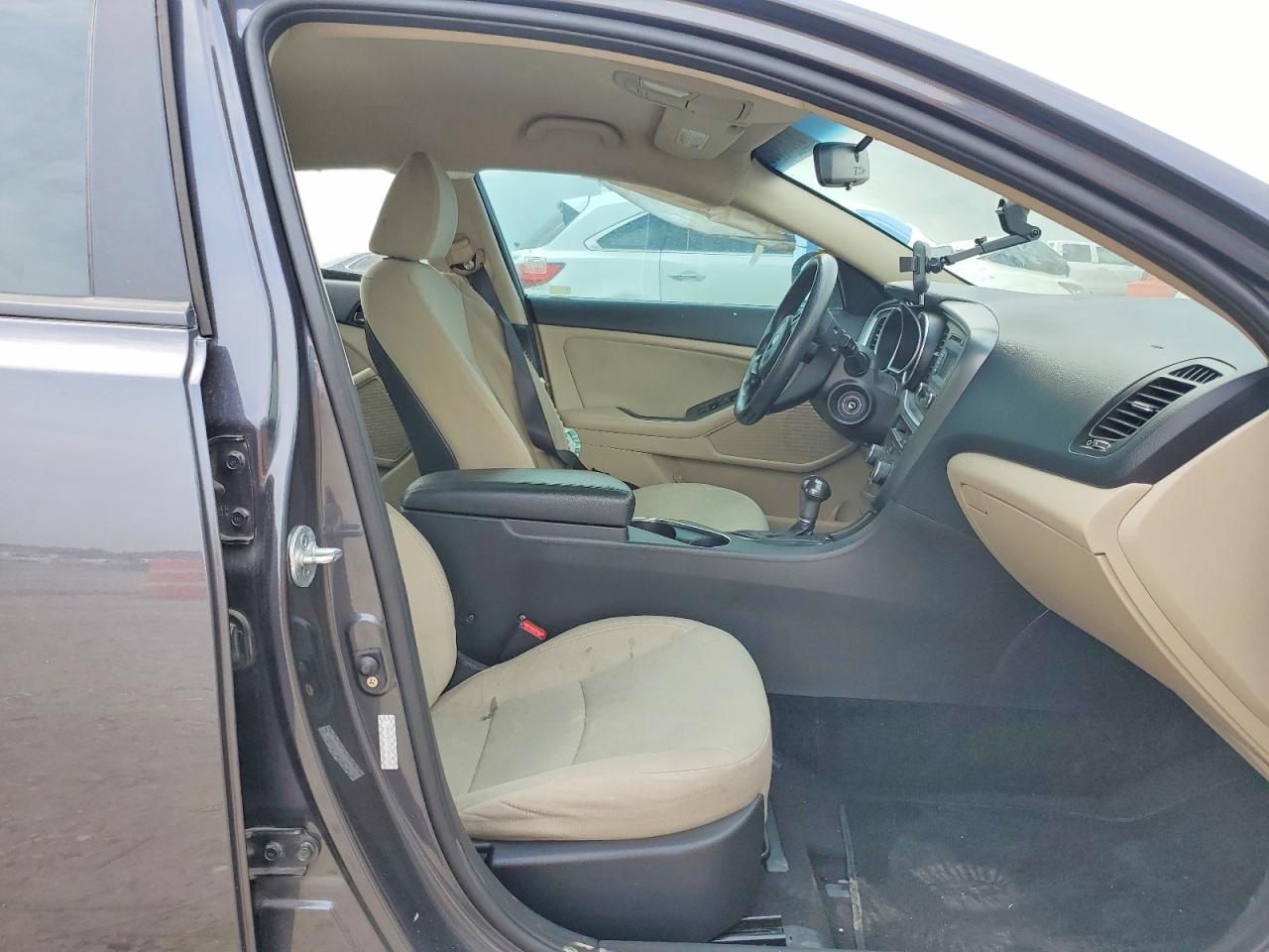 2015 KIA OPTIMA 4D LX GL - Middle-low