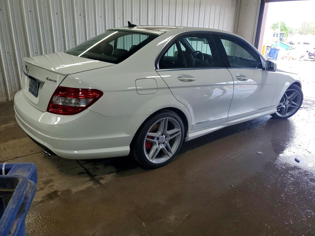 2011 MERCEDES-BENZ C C300 4-MATIC