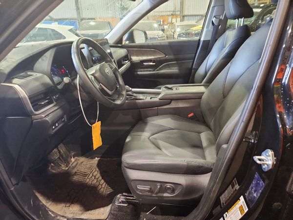 2024 TOYOTA GRAND HIGHLANDER