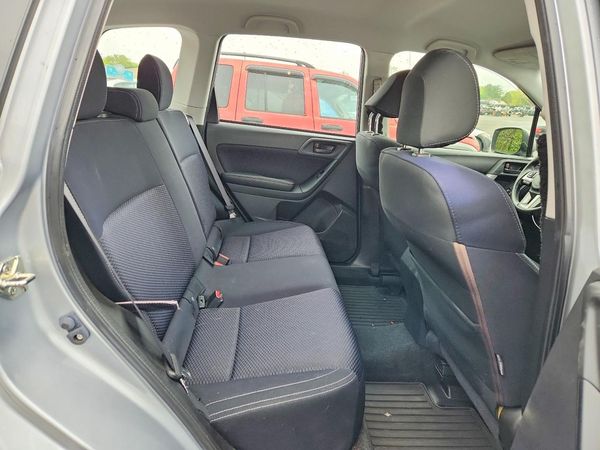 2018 SUBARU FORESTER Base P