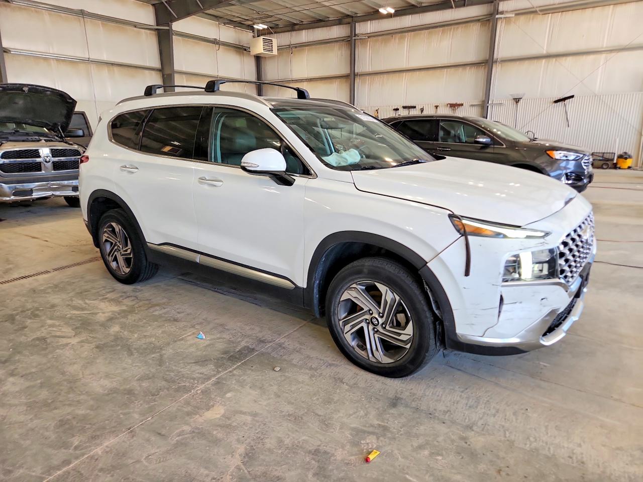 2022 HYUNDAI SANTA FE SEL w/ Premium Pkg