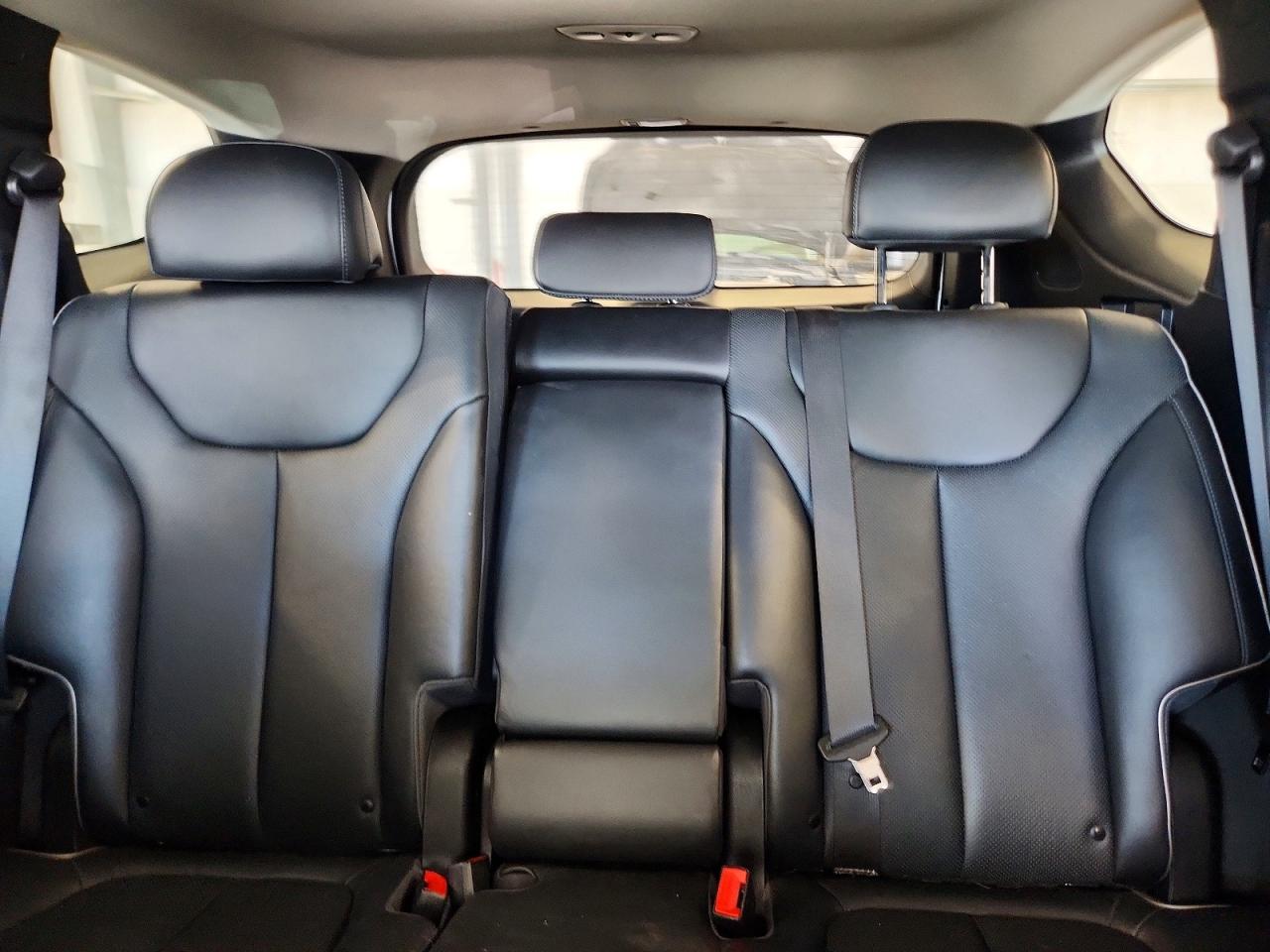 2022 HYUNDAI SANTA FE SEL w/ Premium Pkg