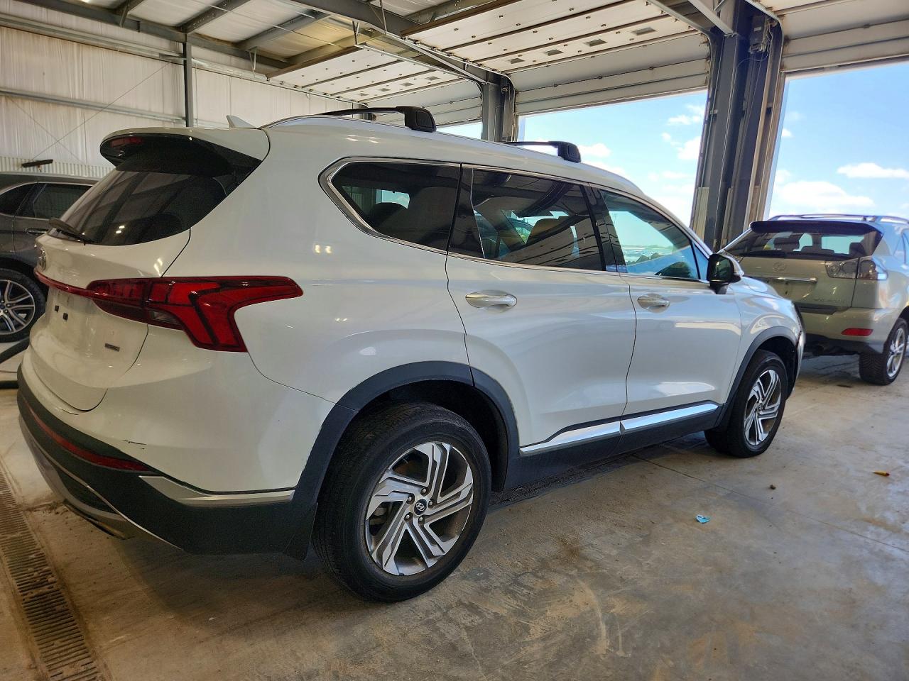 2022 HYUNDAI SANTA FE SEL w/ Premium Pkg