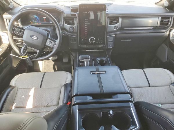 2024 FORD F150