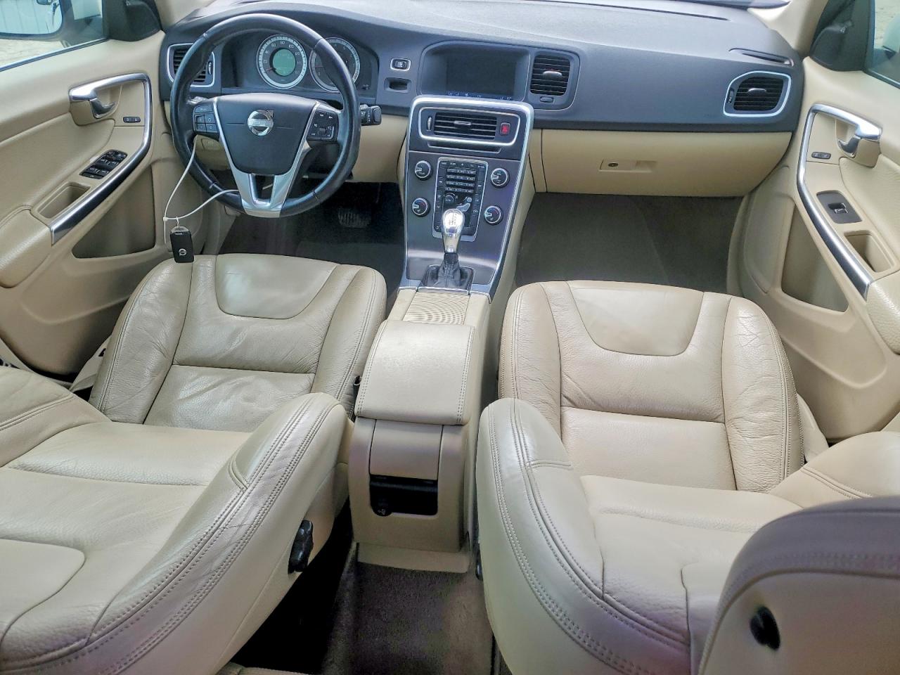 2013 VOLVO S60