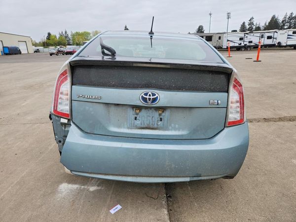 2014 TOYOTA PRIUS