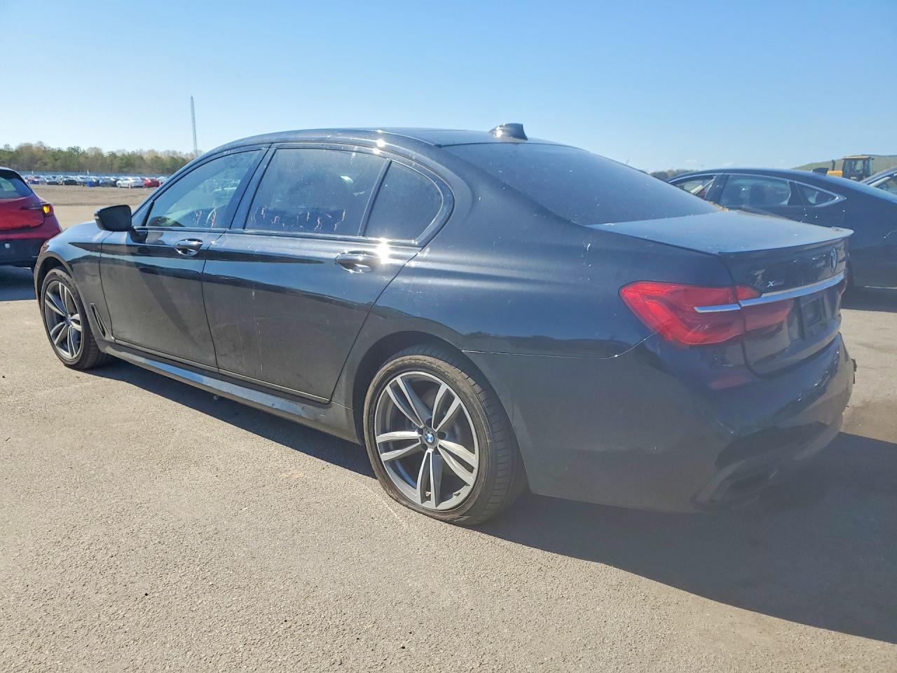 2019 BMW 740I
