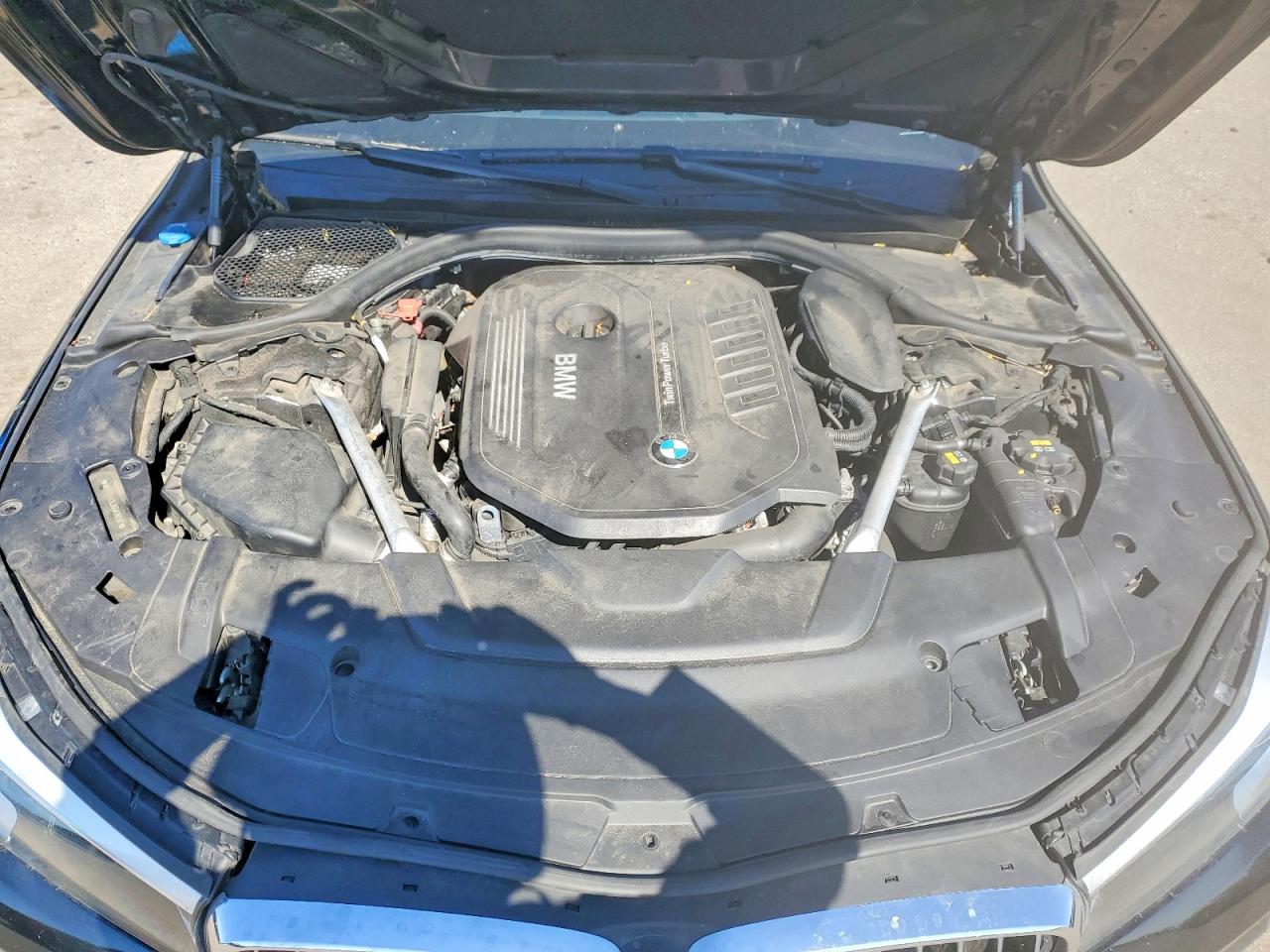 2019 BMW 740I