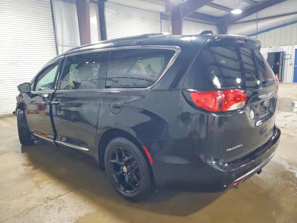 2018 CHRYSLER PACIFICA
