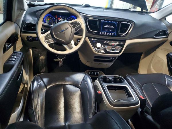 2018 CHRYSLER PACIFICA