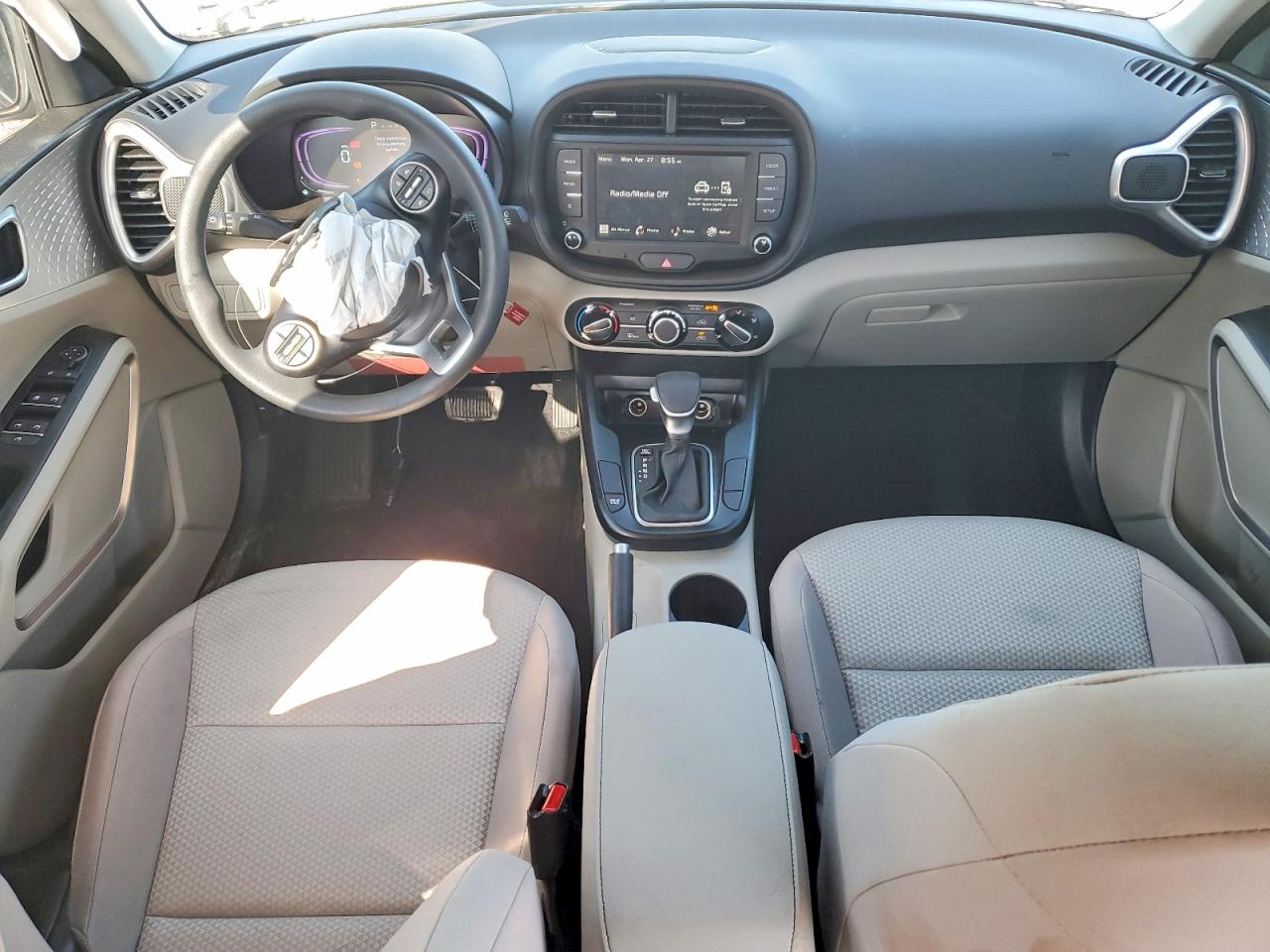 2025 KIA SOUL LX, S