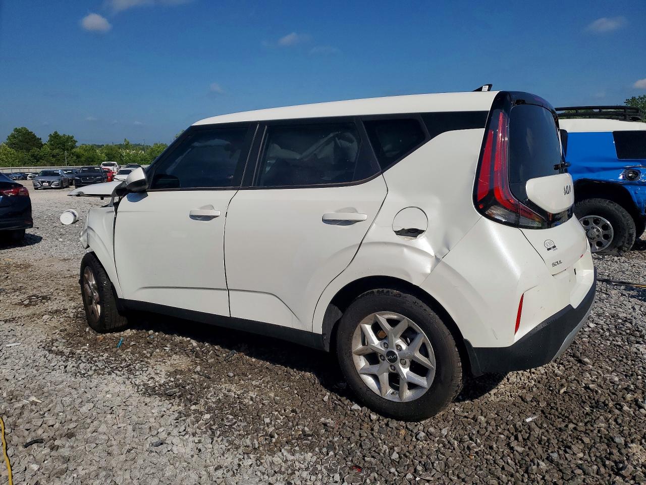 2025 KIA SOUL LX, S