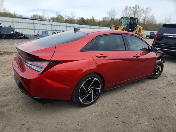 2022 HYUNDAI ELANTRA