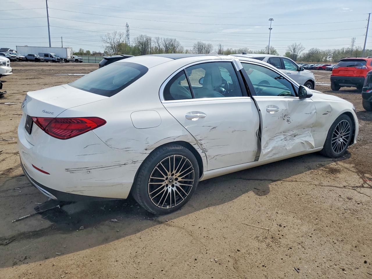 2024 MERCEDES-BENZ C