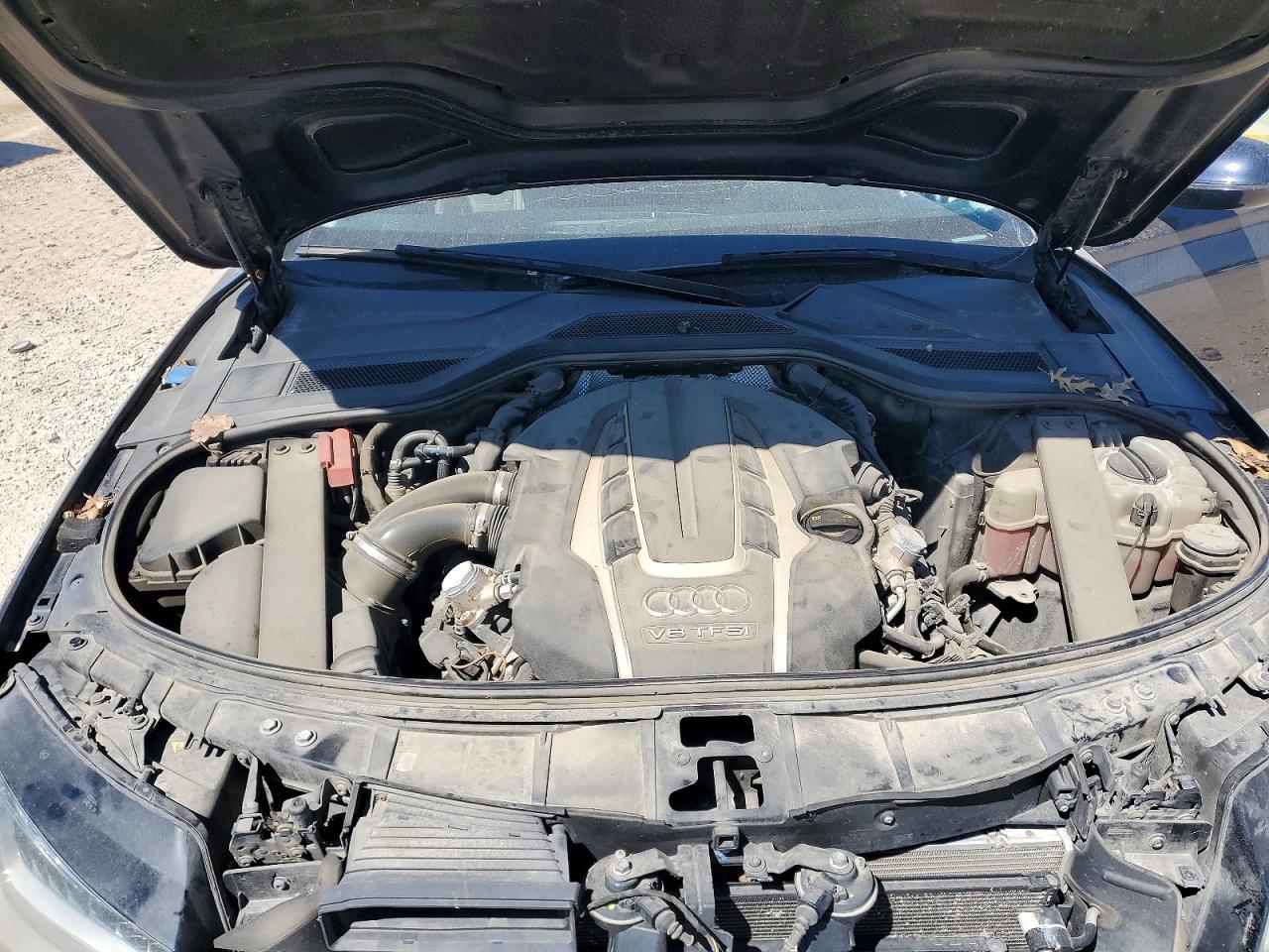 2014 AUDI A8