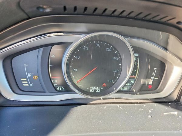 2015 VOLVO V60 CROSS COUNTRY