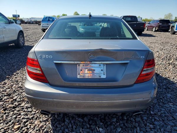 2012 MERCEDES-BENZ C