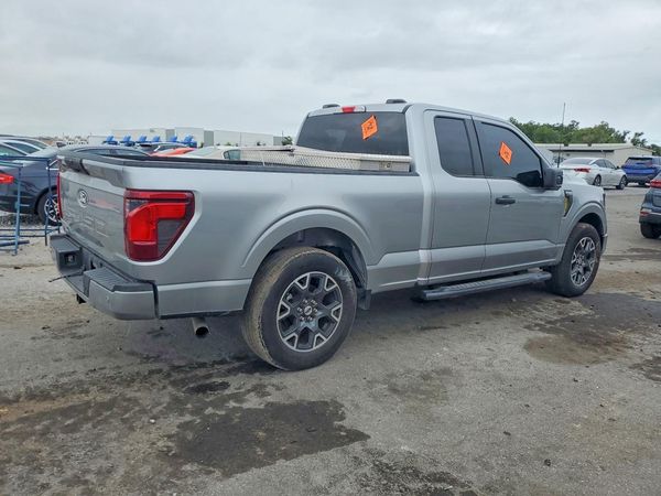 2024 FORD F150