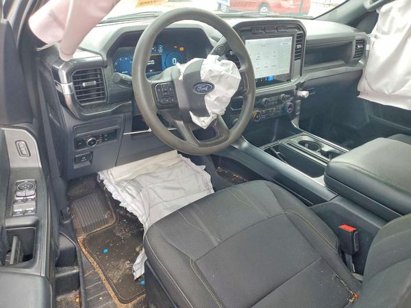 2024 FORD F150