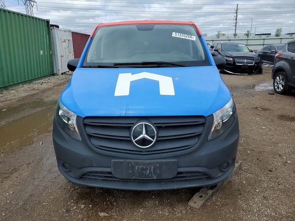 2023 MERCEDES-BENZ METRIS