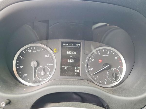 2023 MERCEDES-BENZ METRIS