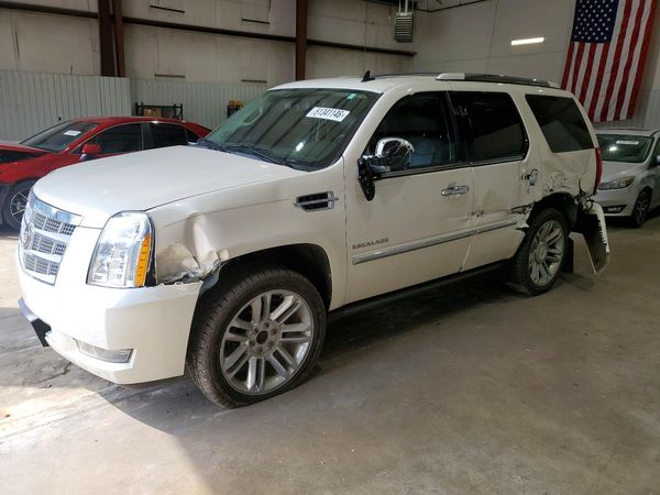 2012 CADILLAC ESCALADE Platinum