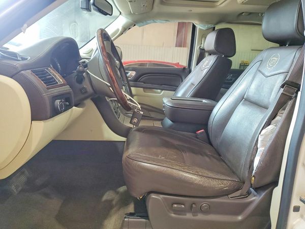 2012 CADILLAC ESCALADE Platinum