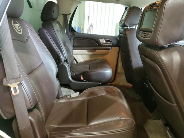 2012 CADILLAC ESCALADE Platinum