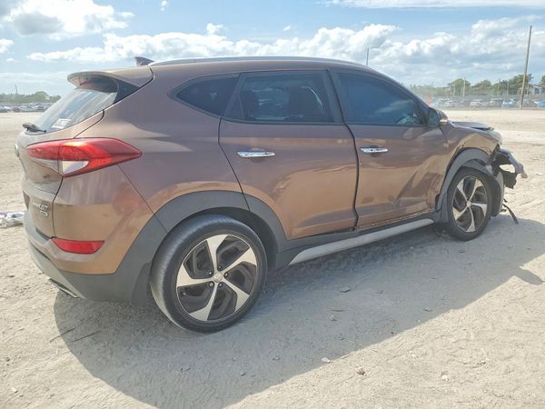 2017 HYUNDAI TUCSON