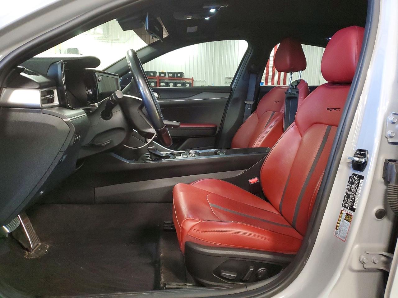 2021 KIA K5 GT-Line