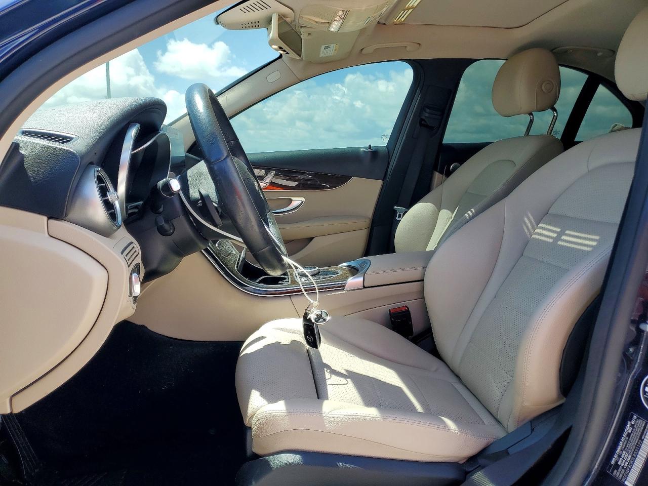2020 MERCEDES-BENZ C C300