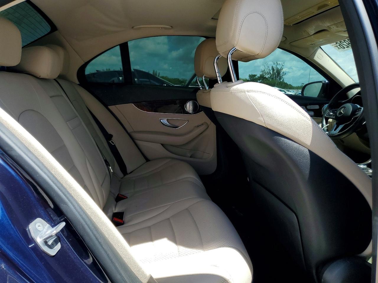 2020 MERCEDES-BENZ C C300
