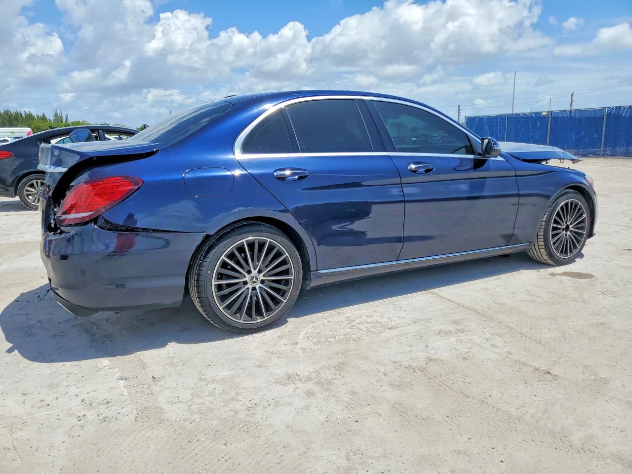 2020 MERCEDES-BENZ C C300