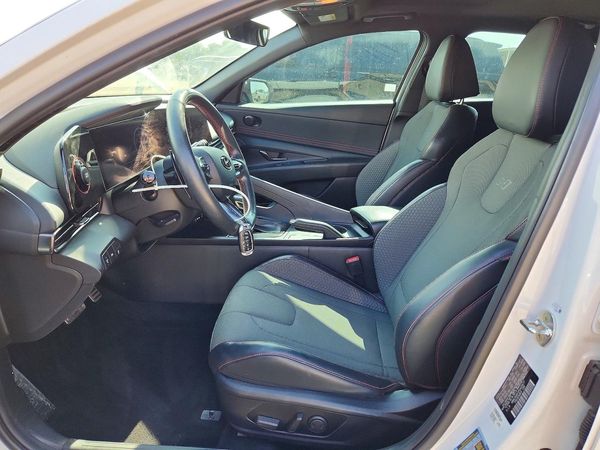 2023 HYUNDAI ELANTRA