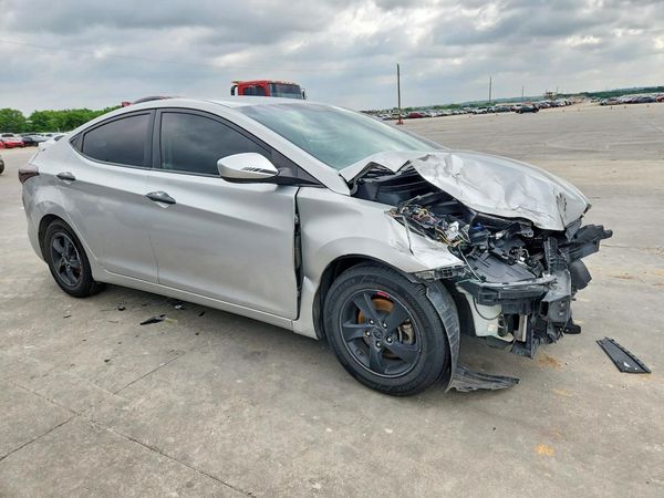 2015 HYUNDAI ELANTRA