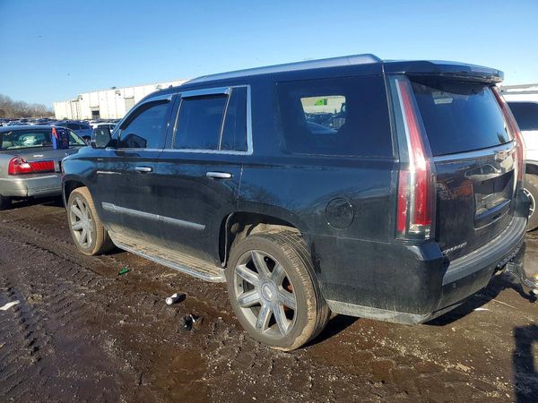 2016 CADILLAC ESCALADE Luxury