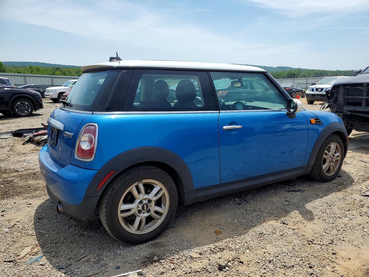 2012 MINI COOPER