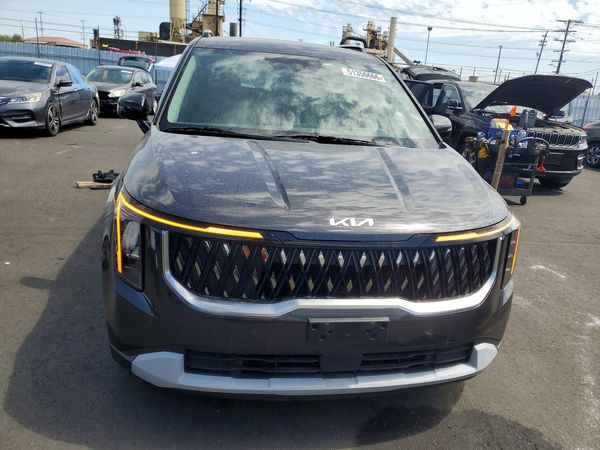 2025 KIA CARNIVAL