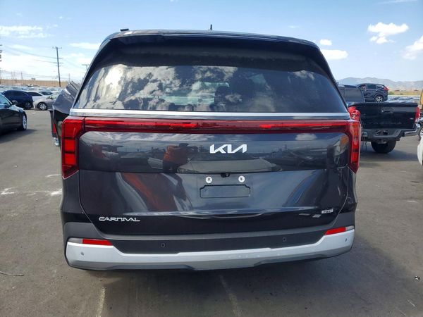 2025 KIA CARNIVAL