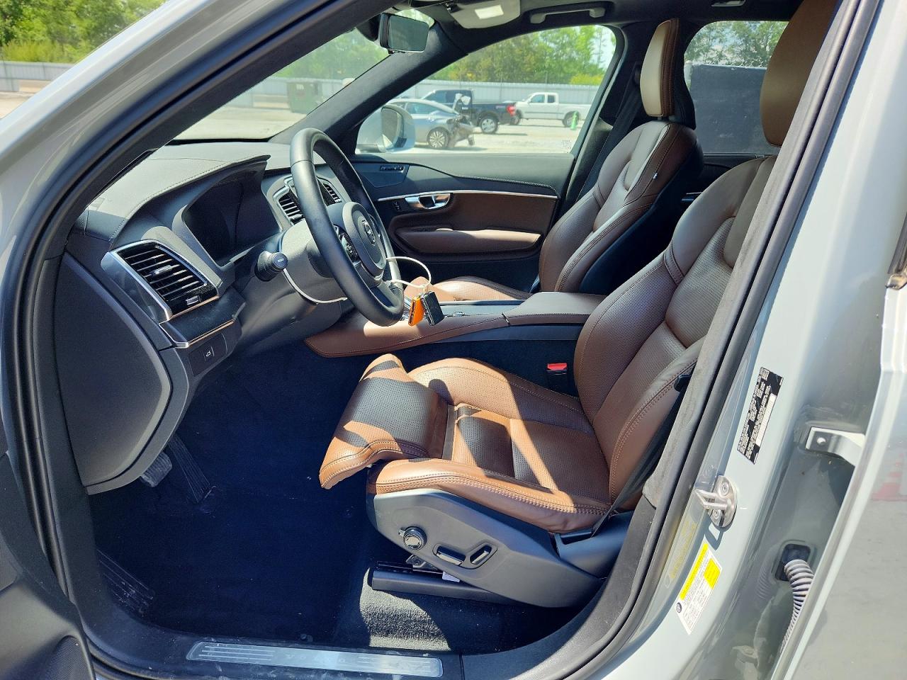 2024 VOLVO XC90 Ultimate Bright