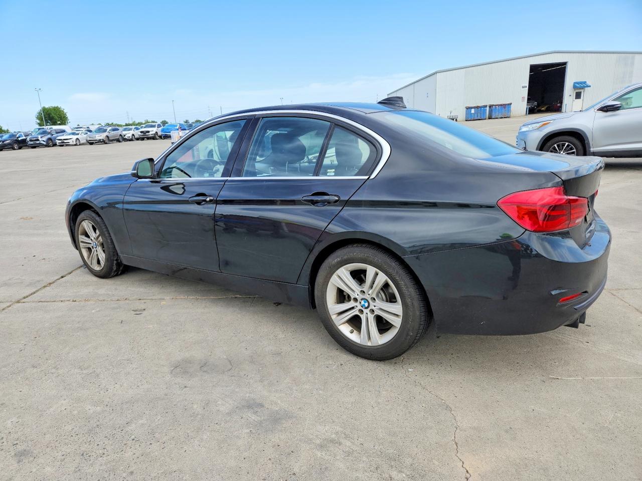 2018 BMW 330