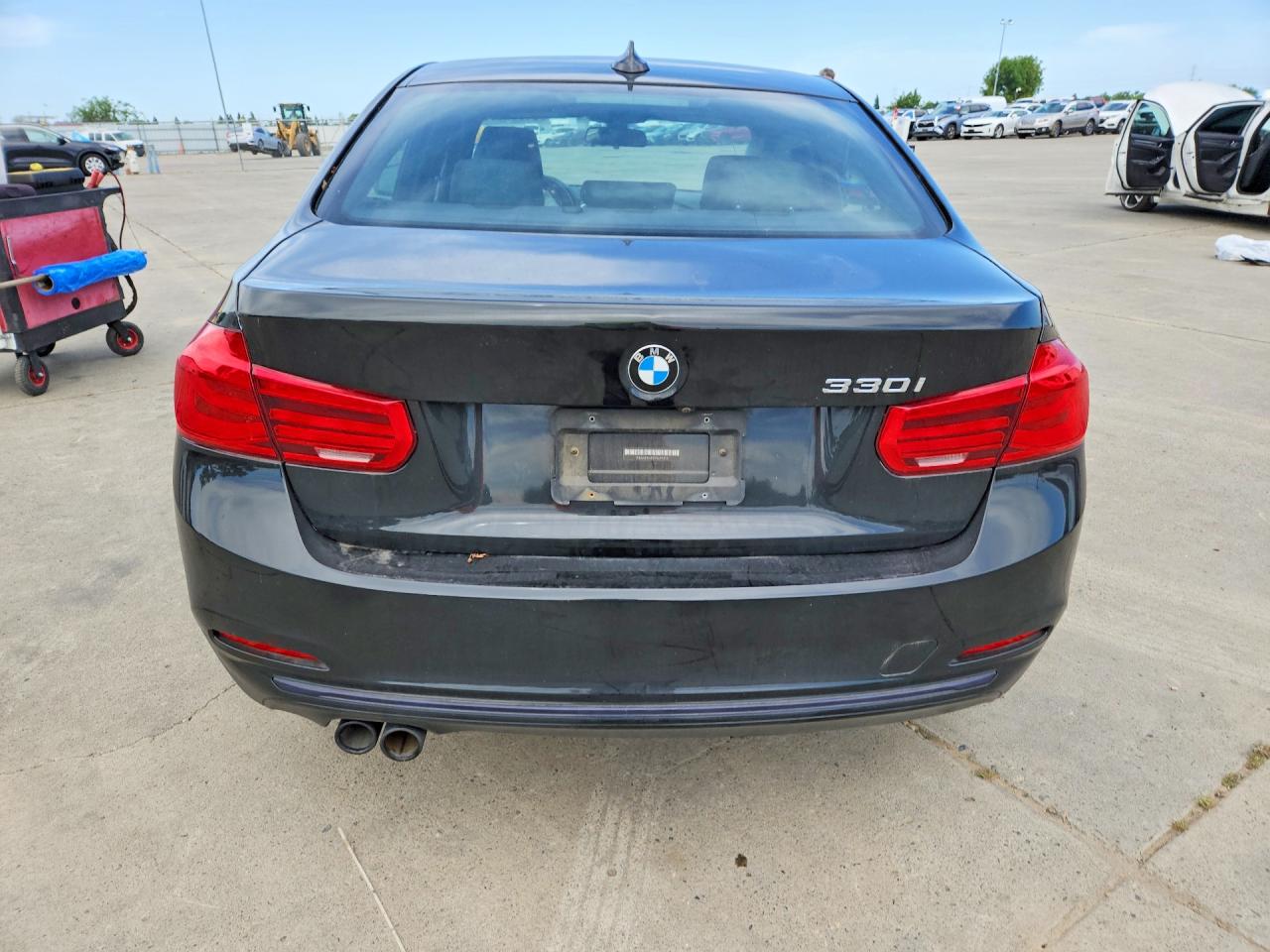 2018 BMW 330