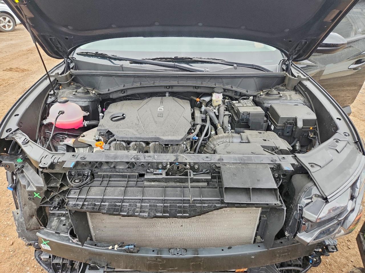 2025 HYUNDAI TUCSON SE