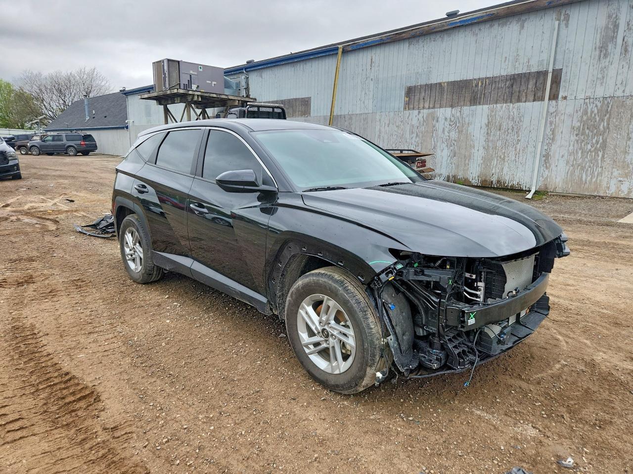 2025 HYUNDAI TUCSON SE