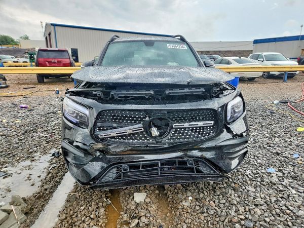 2023 MERCEDES-BENZ GLB GLB250