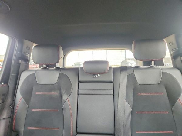 2023 MERCEDES-BENZ GLB GLB250