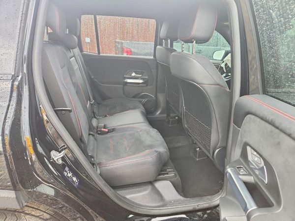 2023 MERCEDES-BENZ GLB GLB250